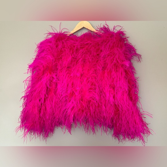 Bright Pink Ostrich Feather Coat - Picture 5 of 14